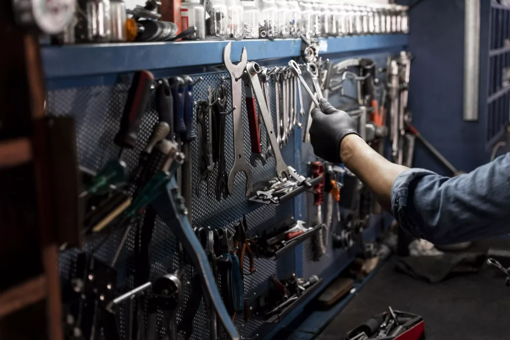 Herramientas eléctricas y manuales para tus proyectos
